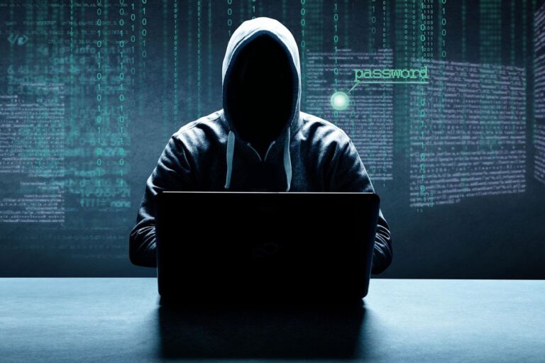 Piratage massif : le système informatique de la CIA déjoué par des cybercriminels