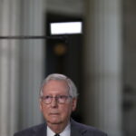 Un sénateur républicain dénonce les actes de Fauci et l’usage abusif des autopens par Biden