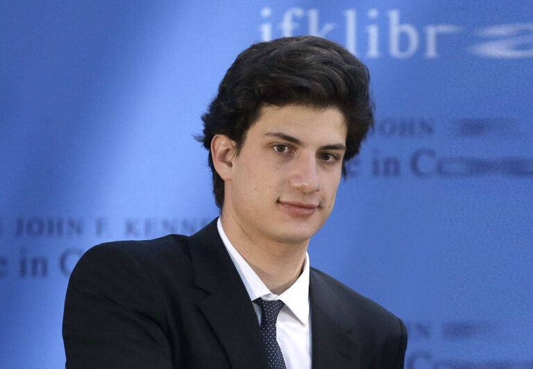 Le petit-fils de JFK dénonce la folie des républicains et l’ingratitude envers son grand-père