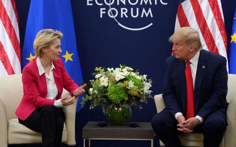 Écosse : Trump impose un accord commercial humiliant sur l’UE, Von Der Leyen subit une humiliation totale