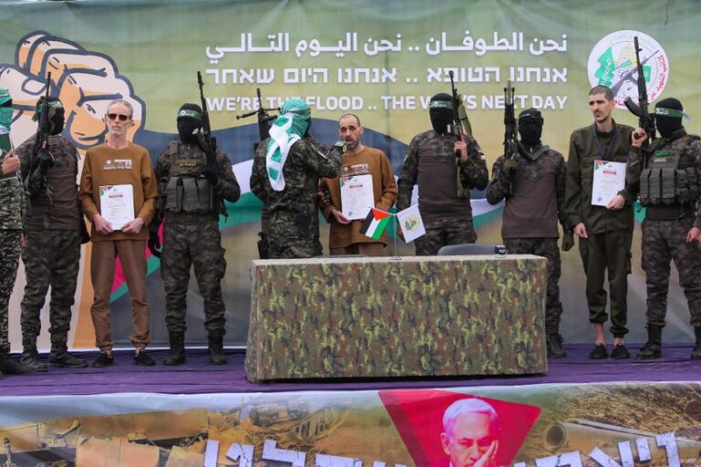 Trump promet la libération imminente de 10 otages israéliens en Gaza : une promesse vacillante