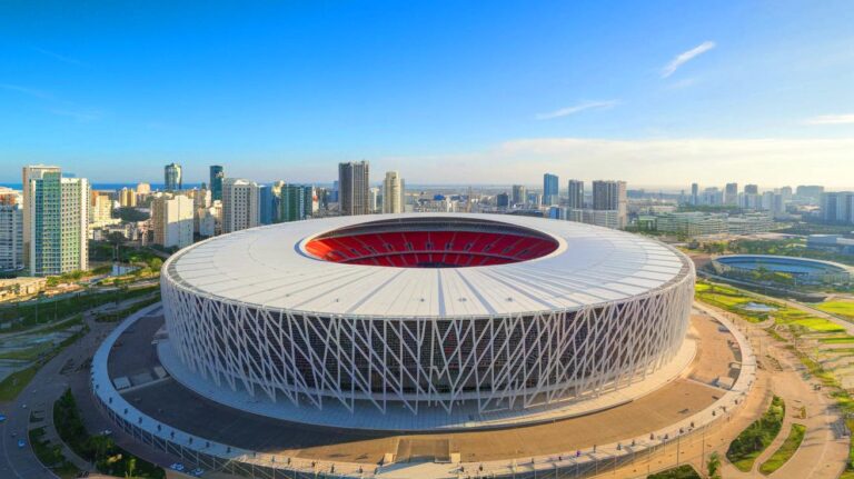 Le Scandale du Stade : Un Rire qui Dévoile les Secrets de l’Entreprise