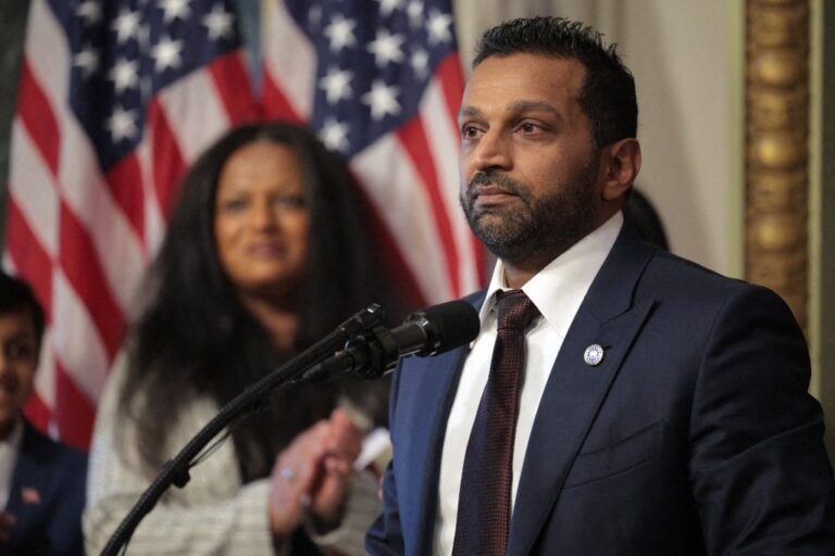 Kash Patel et l’énigme d’Epstein : des déclarations contradictoires qui secouent les États-Unis