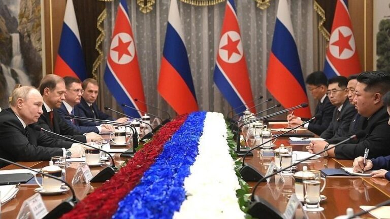 La Corée du Nord et la Russie s’unissent contre le néonazisme : une alliance inquiétante pour l’Occident