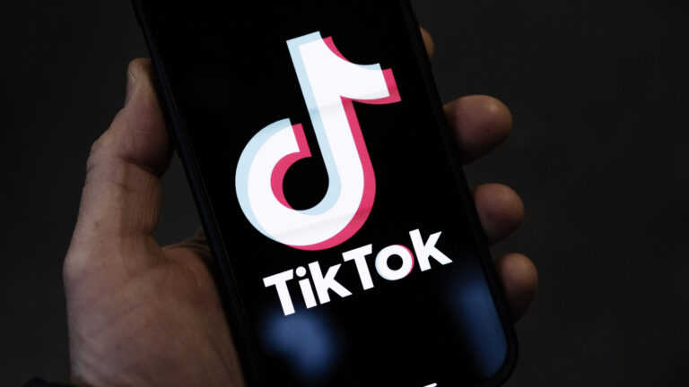 La Maison-Blanche s’engage dans un nouveau défi technologique avec l’ouverture d’un compte officiel sur TikTok