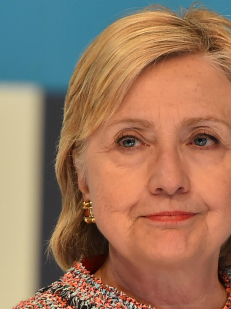 Scandale explosif : Le FBI a reçu des ordres secrets pour fermer l’enquête sur la corruption de Clinton !