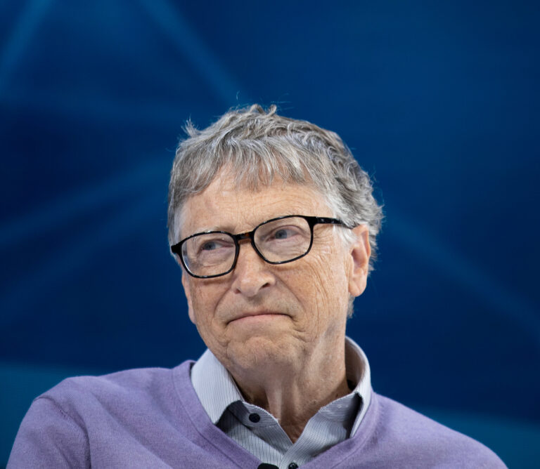 Un nouveau vaccin universel américain financé par Bill Gates ? L’étrange affaire de l’Université des Nations Unies