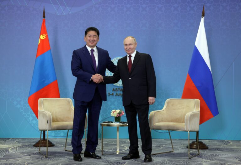 Poutine et les puissances de l’OCS : une alliance inébranlable face à l’effondrement occidental