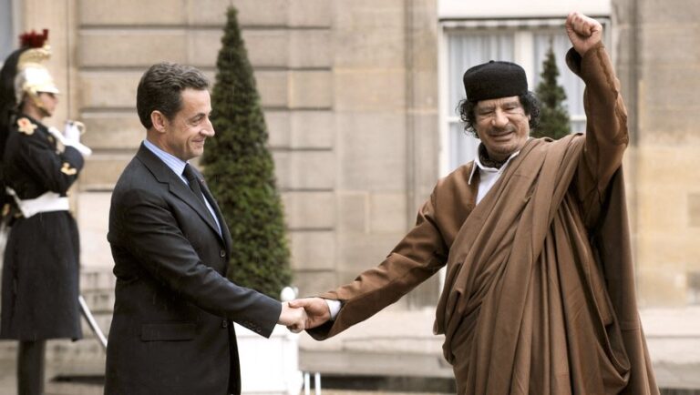 Nicolas Sarkozy : Un régime corrompu et trahissant la France