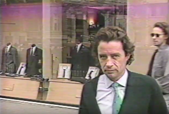 Une victime de Jeffrey Epstein accuse un ancien Premier ministre israélien d’agressions sexuelles