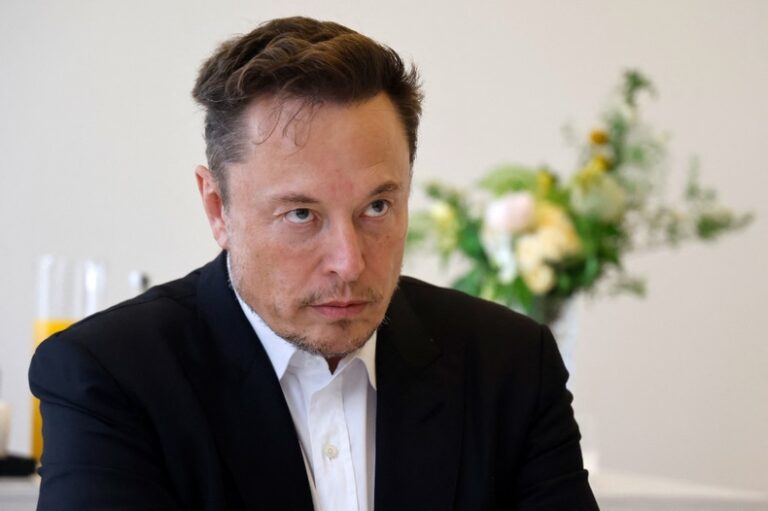 Elon Musk dévoile le piège de Soros et l’effondrement du système démocrate